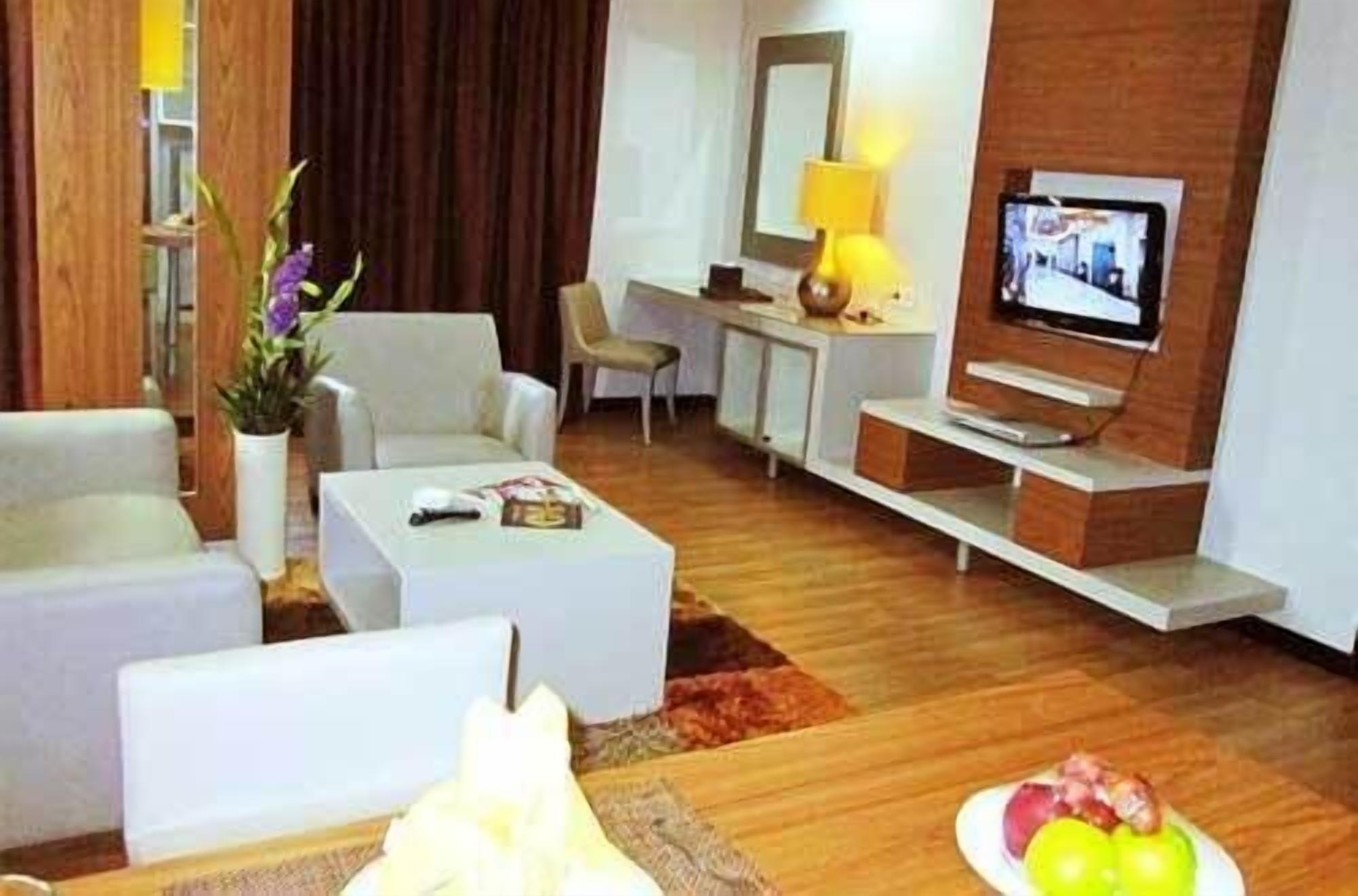 Swiss-Belexpress Jayapura Hotel Kültér fotó