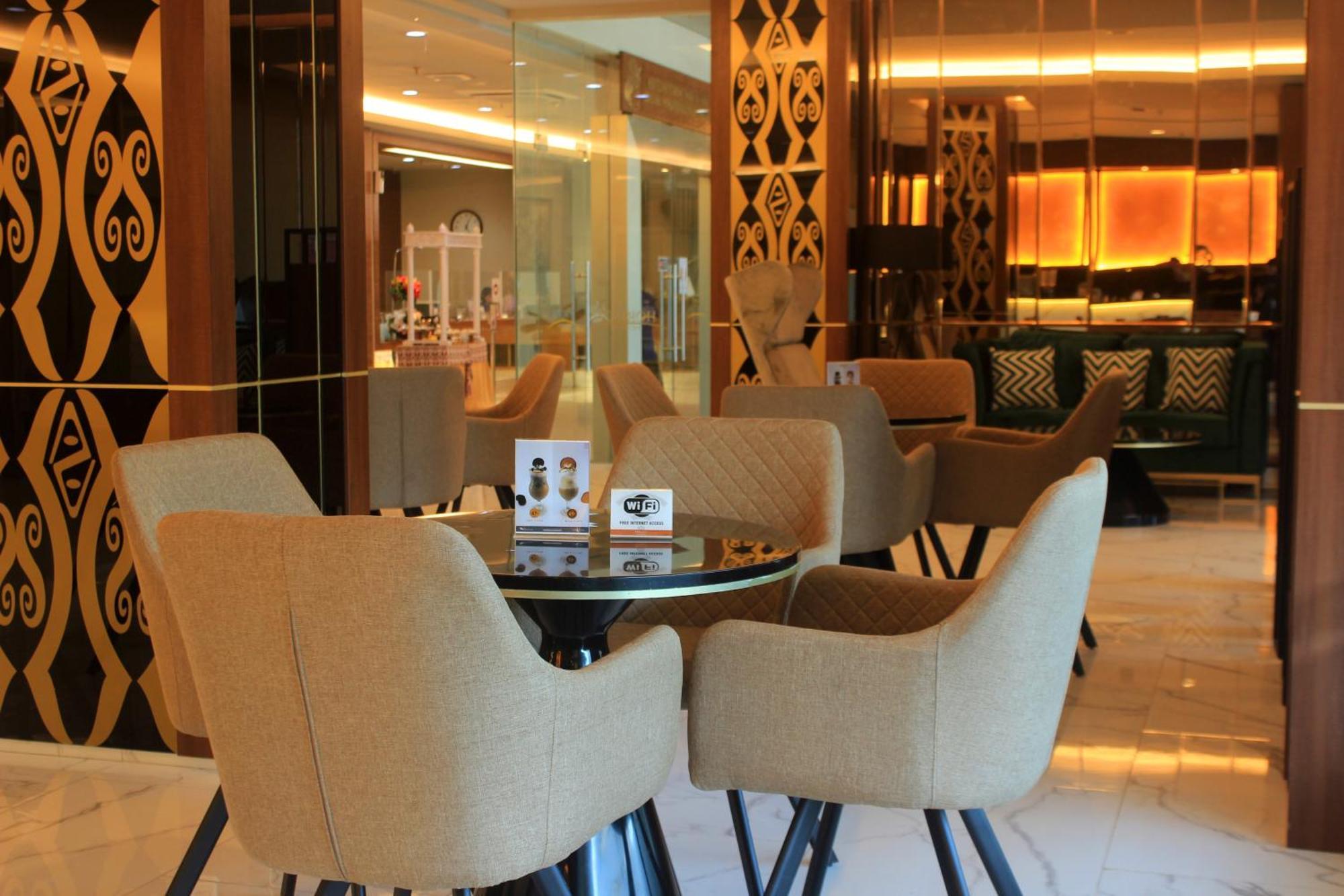Swiss-Belexpress Jayapura Hotel Kültér fotó
